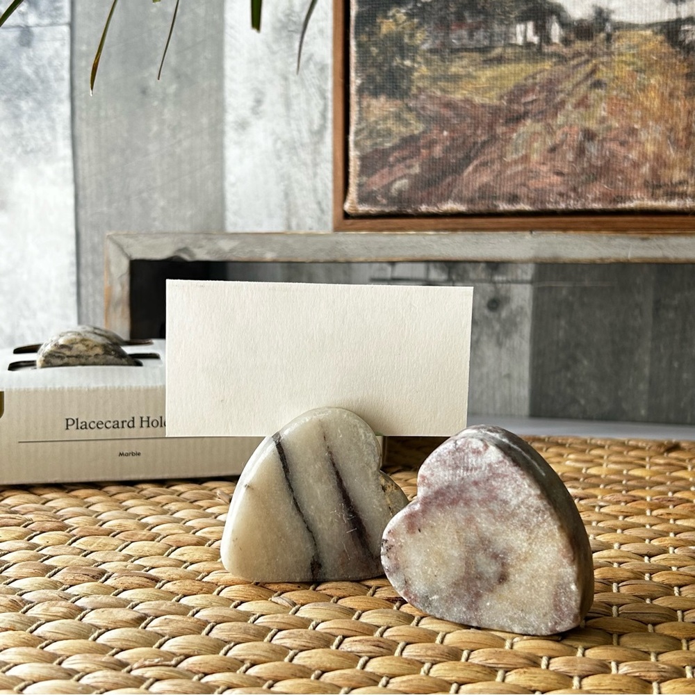 🌴 Loving Heart-Shaped Stone Marble Place cards Holders